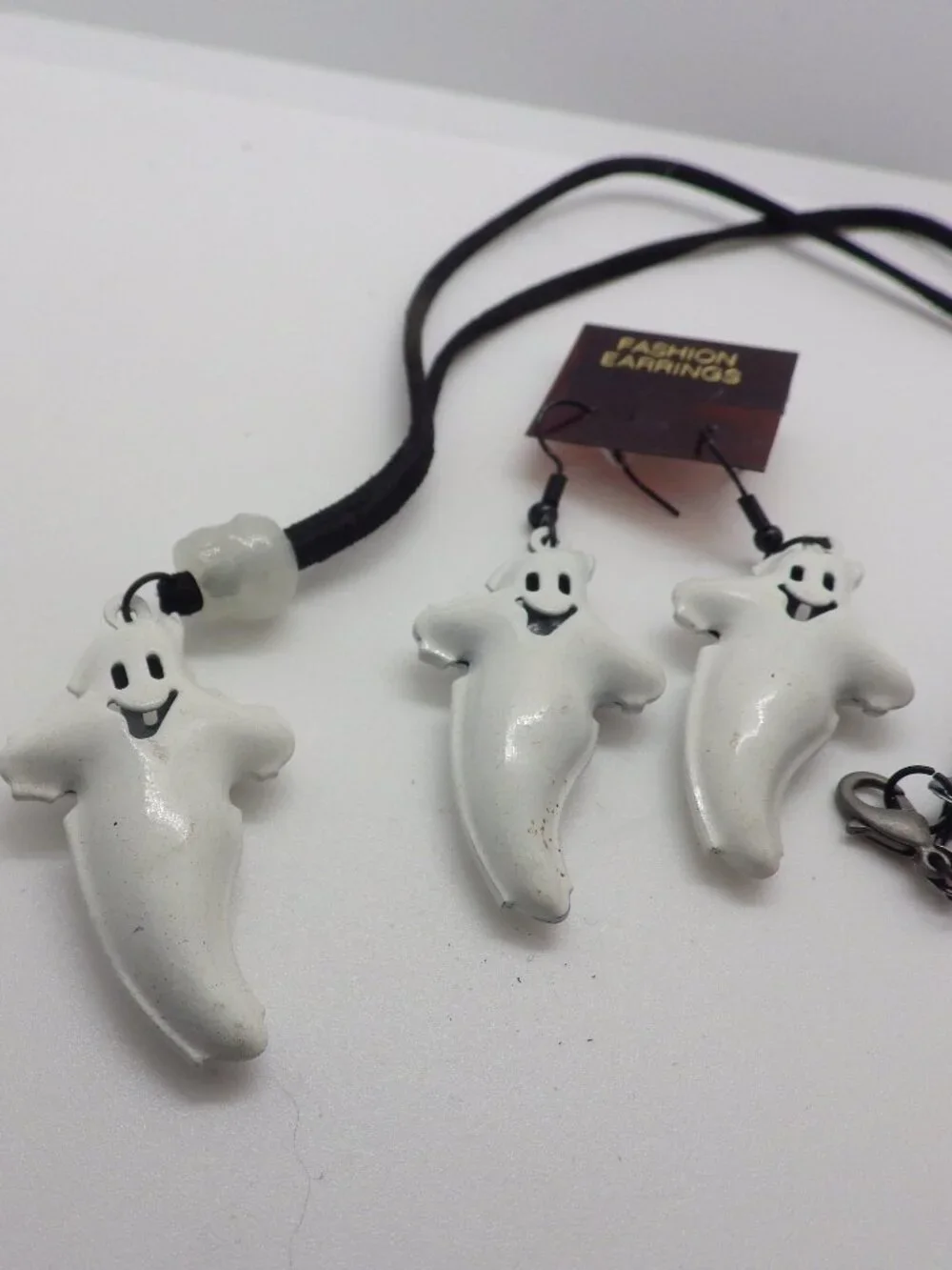 Halloween Puffy Ghost Necklace & Earrings on Leather Cord 902G1